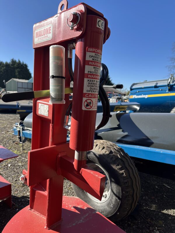 Malone Tractor mounted CAT 3 point linkage log Splitter - Image 4