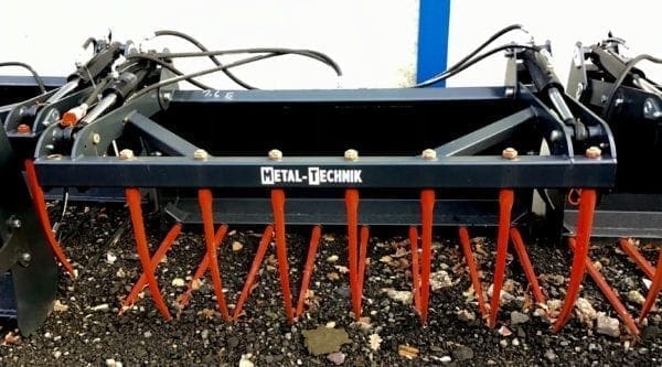 Euro 8 Muck Grabs - Image 2