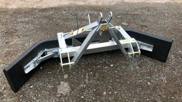 Fleming Flexi All Rubber Scraper Galvanised Finish