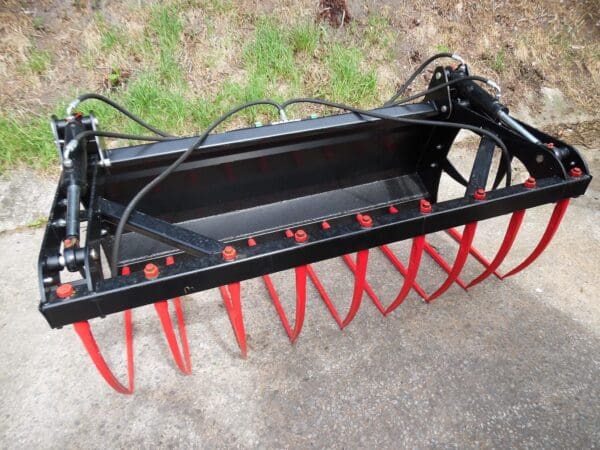 Bale grabber for safe and easy bale handling