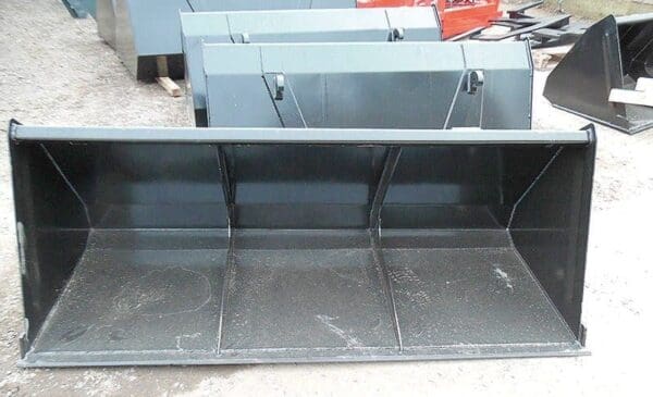 Tractor buckets for all farm and loading work