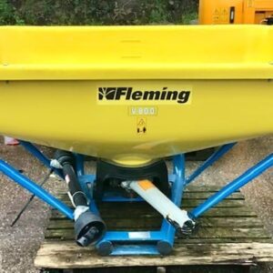 Fleming 800L Wagtail Fert Spreader with hydraulic kit