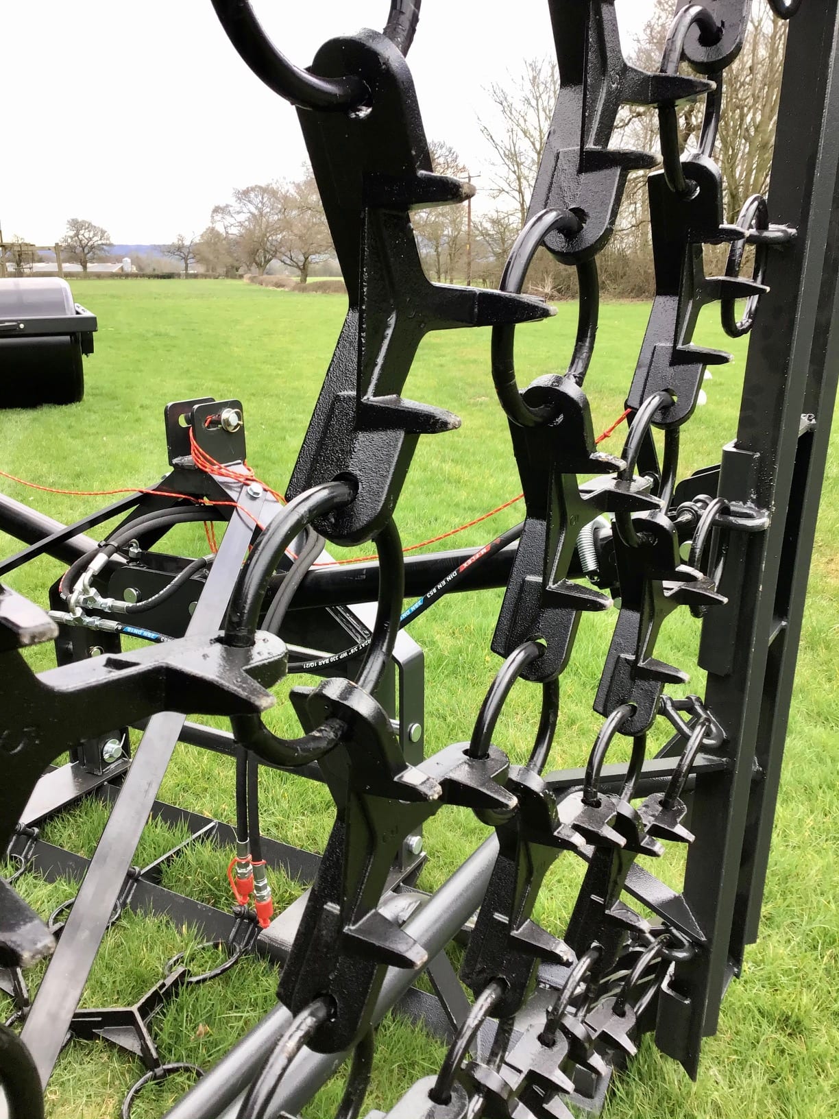 Heavy Duty Mounted Chain Harrows BORDER PLANT SALES LTD