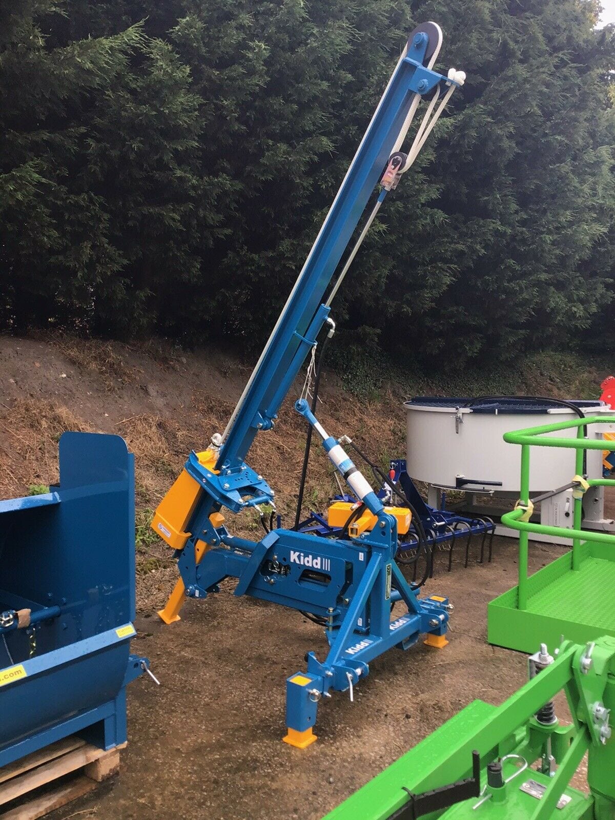 Kidd TWY 340T S6H Post Driver BORDER PLANT SALES LTD