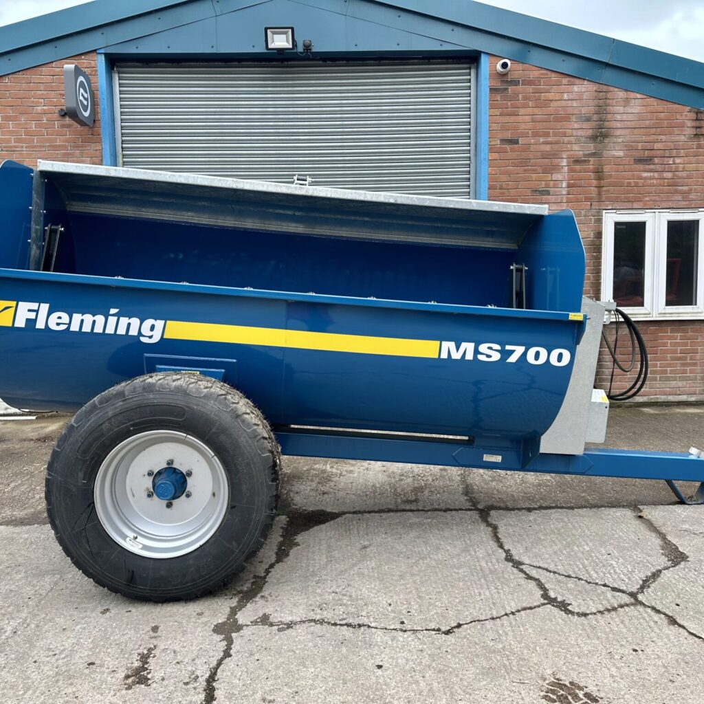 Fleming MS700 Muck Spreader