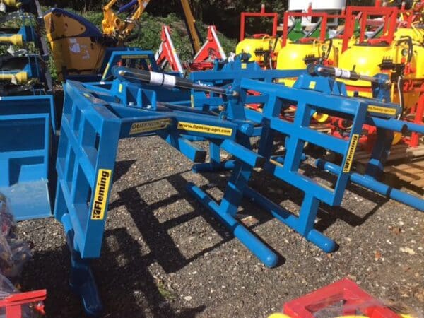 Fleming Square Bale Grab