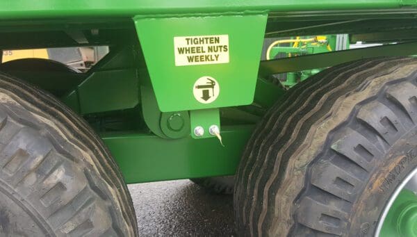 GT 160 – Triaxle with rear steering 5