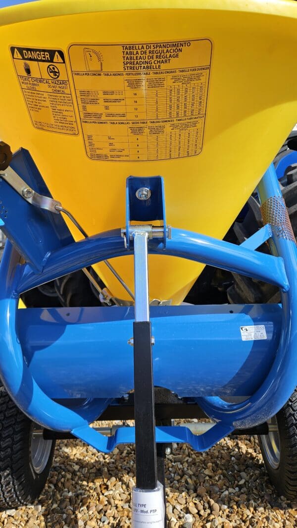 Fleming Trailed Fertiliser Spreader - Image 2