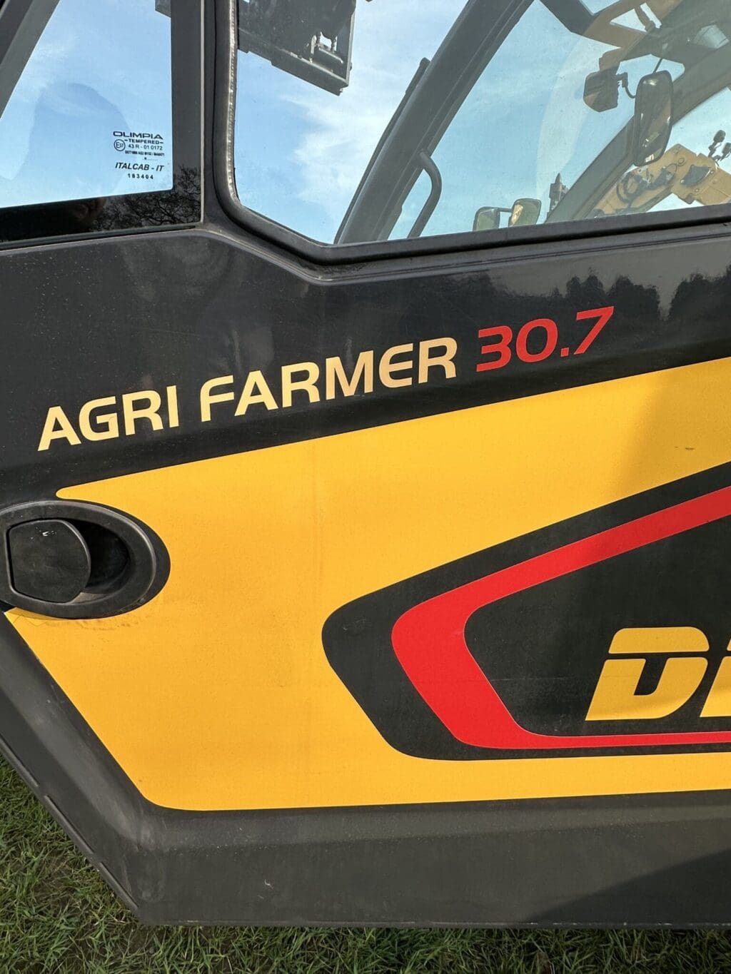 Dieci 30.7 Agri Farmer GD Cab - Image 2