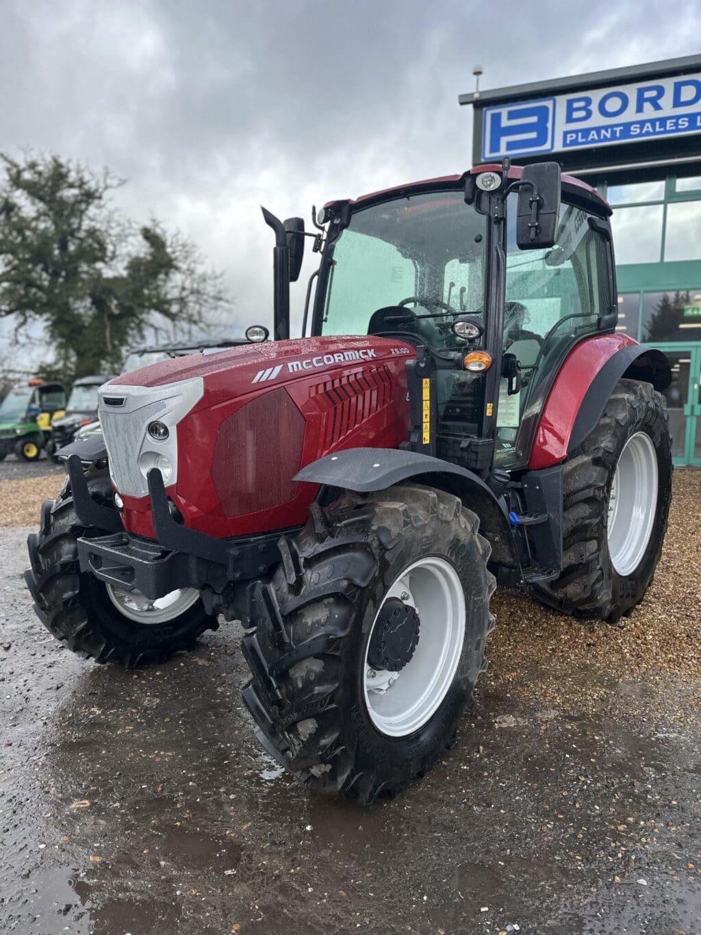 McCormick X5.100 Tractor - Image 4