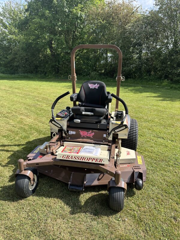 Grasshopper Mower 400D-61" Deck