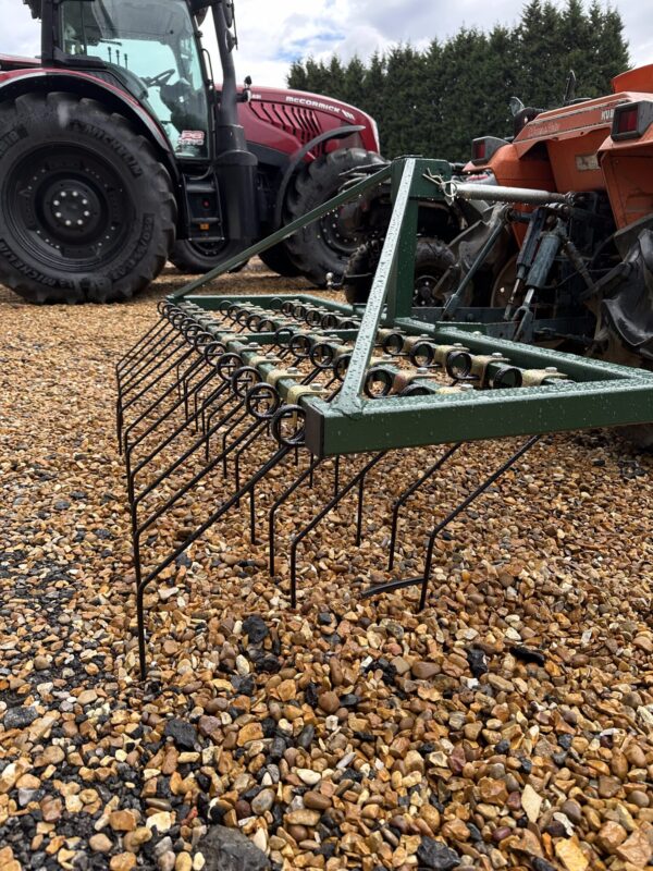 2M Small Holder Spring Tine Scarifier - Image 4