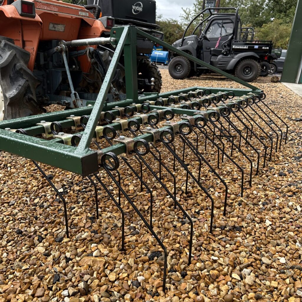 2M Small Holder Spring Tine Scarifier