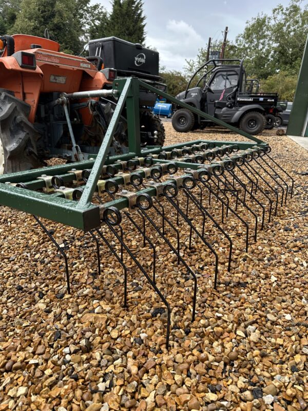 2M Small Holder Spring Tine Scarifier