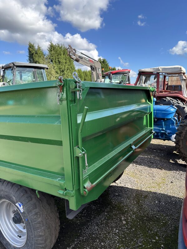 Tipping Trailer 4 Tonne - Image 4