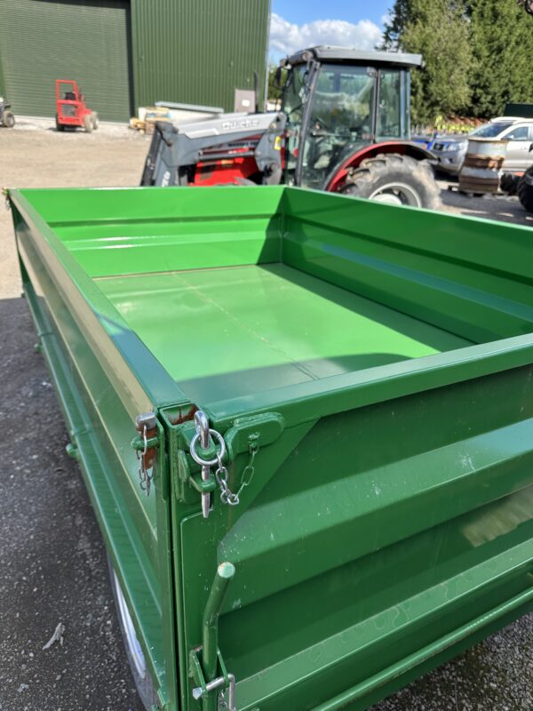 Tipping Trailer 4 Tonne - Image 3