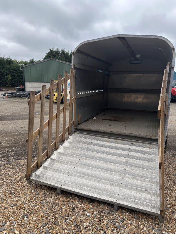 Bateson Cattle Trailer - Image 8