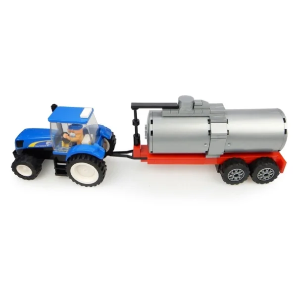 NEW HOLLAND Tractor With Tanker And Farmer Toy - Image 4