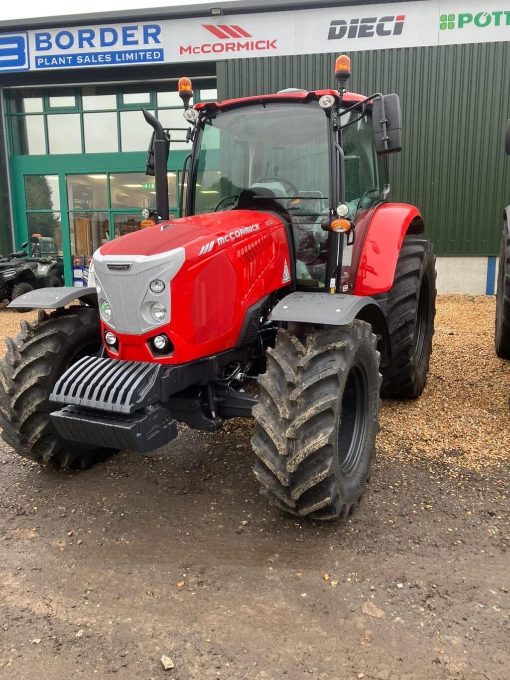 McCormick X6.135 Tractor - Image 2