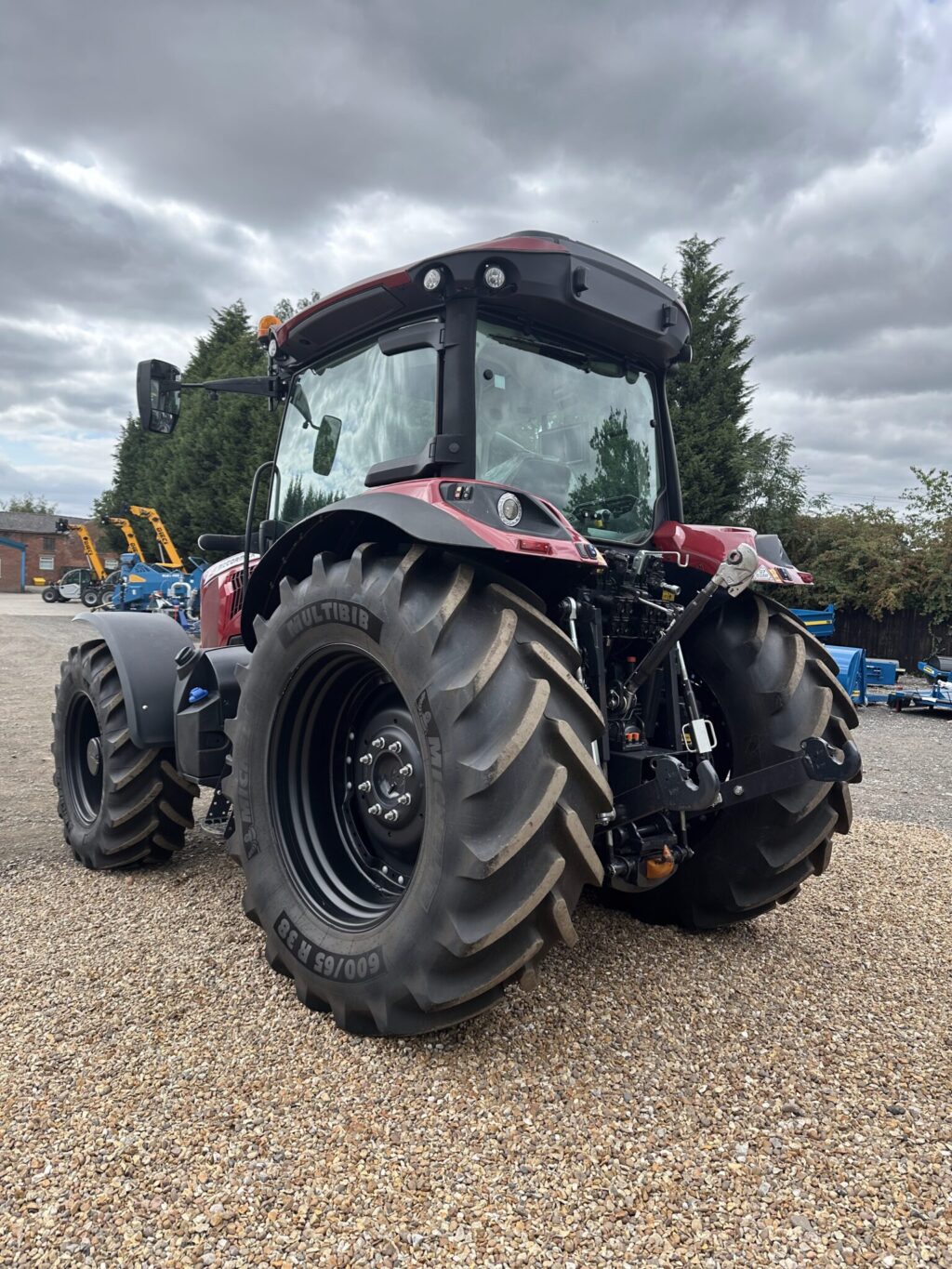 McCormick X6.413 Tractor - Image 5