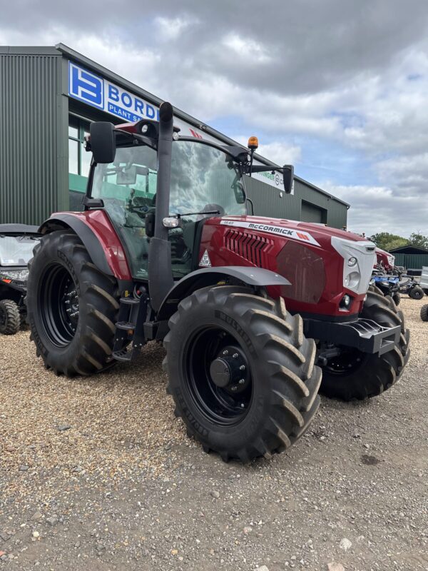 McCormick X6.413 Tractor