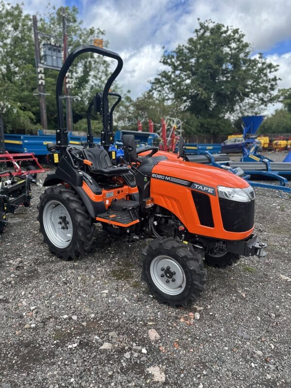 tafe 6020m 1