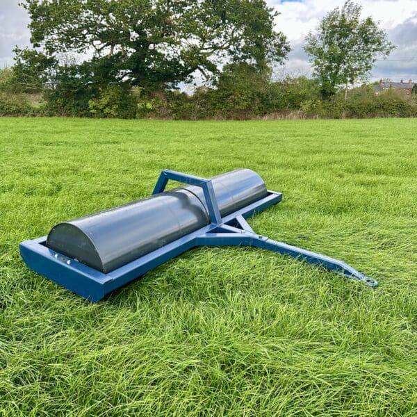8FT Roller c/w Detachable Drawbar